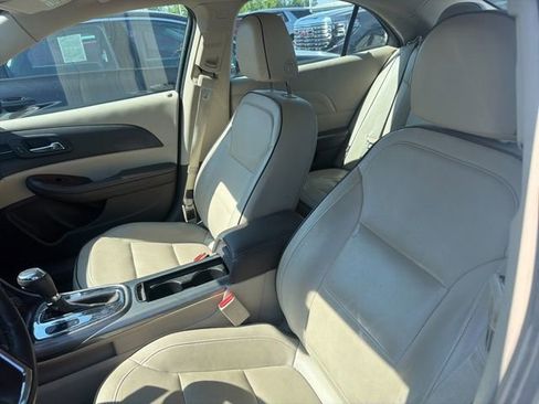 Used 2013 Chevrolet Malibu LTZ FWD image 6
