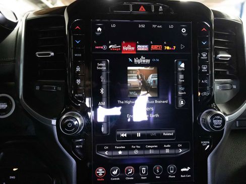 Used 2020 RAM 2500 Laramie image 24