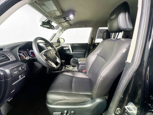 Used 2023 Toyota 4Runner TRD Sport image 14