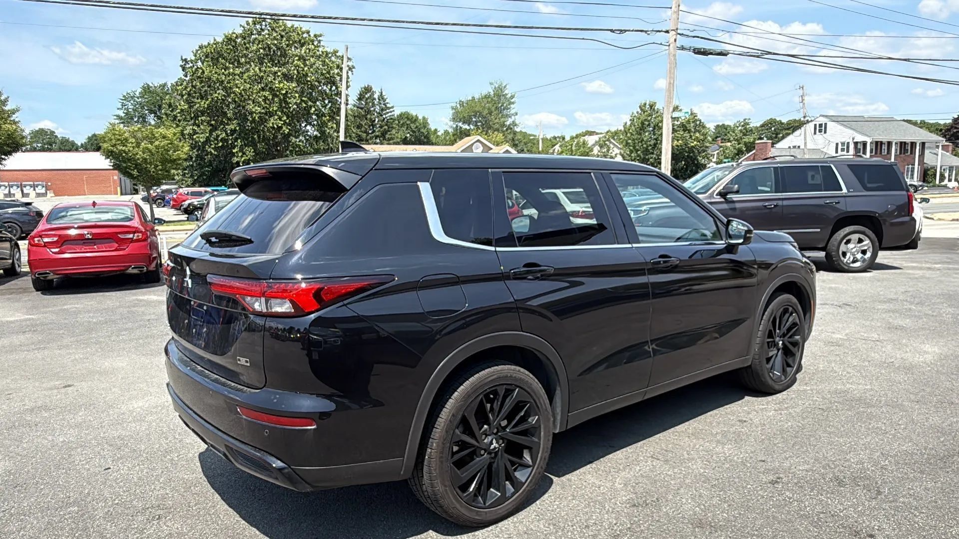 Used 2024 Mitsubishi Outlander FWD image 11