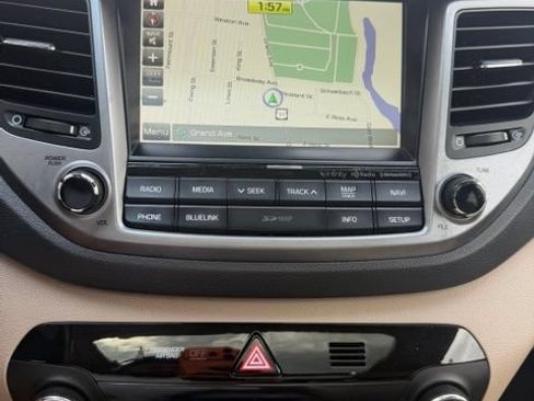 Used 2017 Hyundai Tucson Limited w/ Limited Ultimate Package 03 AWD/4WD image 24