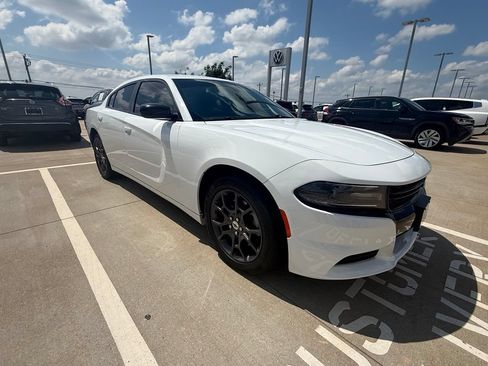 Used 2018 Dodge Charger GT w/ Blacktop Package AWD/4WD image 4
