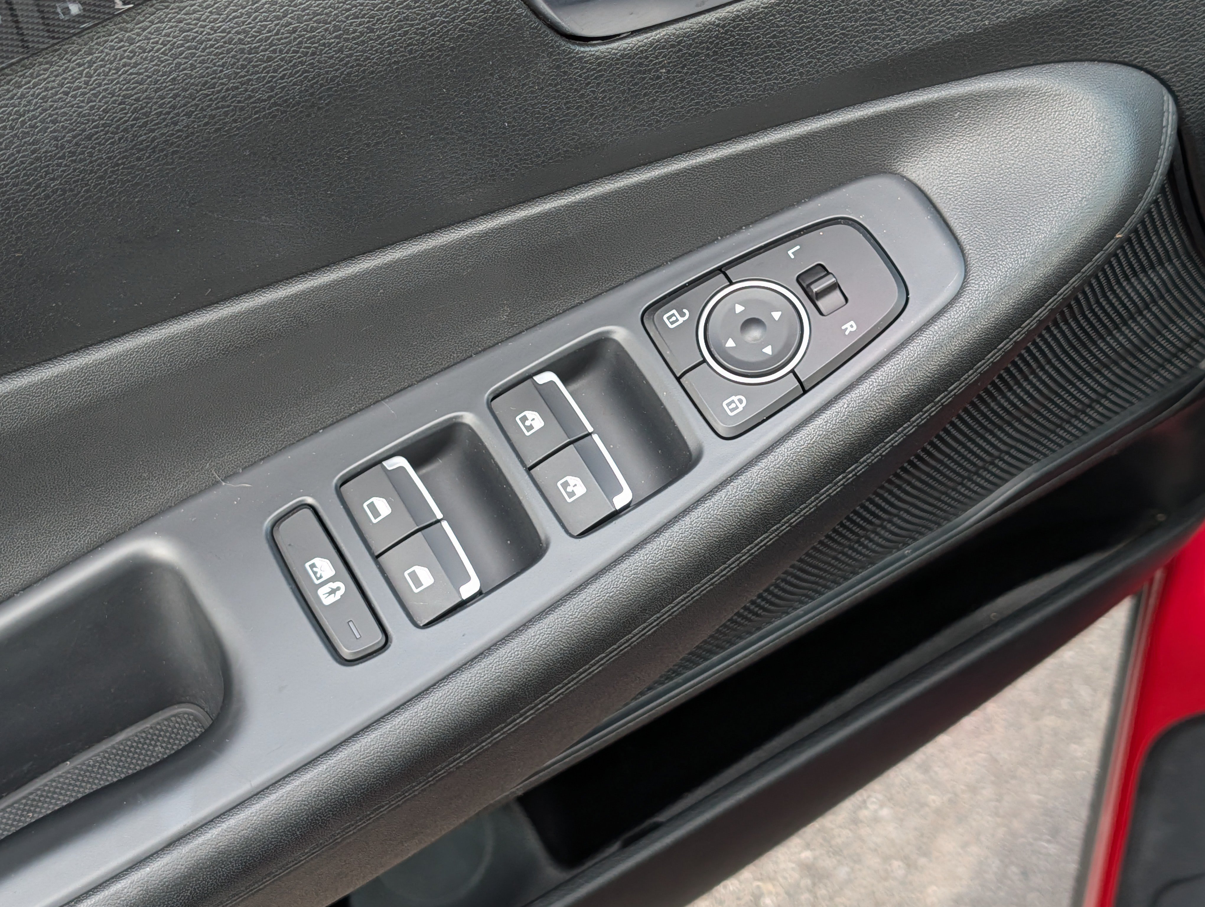 Used 2022 Hyundai Santa Fe SEL AWD/4WD image 19