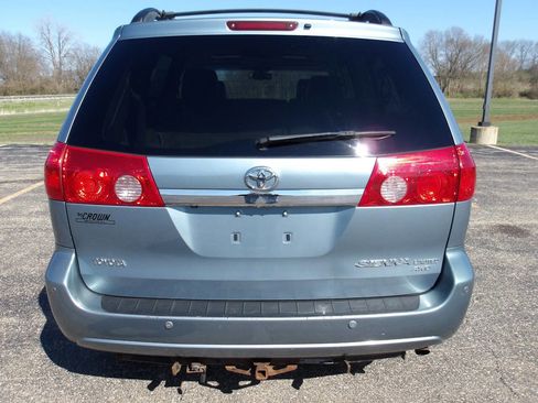 Used 2008 Toyota Sienna XLE Limited image 44