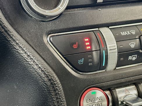 Used 2019 Ford Mustang Premium w/ Equipment Group 201A RWD image 20