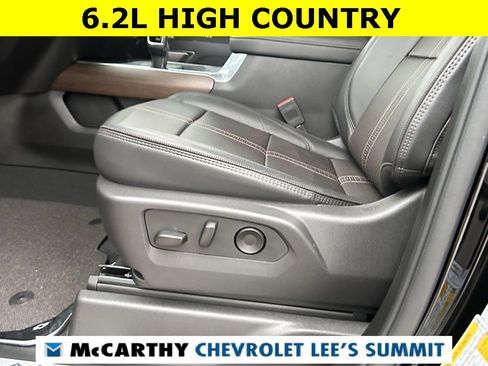 Certified 2025 Chevrolet Silverado 1500 High Country w/ Midnight Edition image 21