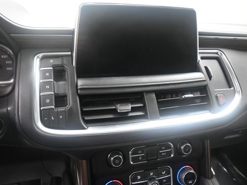 Used 2021 Chevrolet Tahoe High Country w/ Premium Package image 15