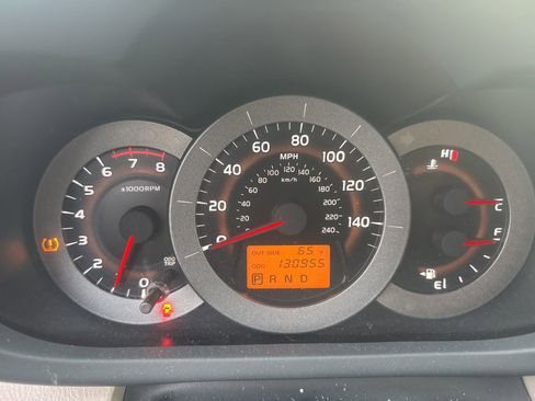 Used 2007 Toyota RAV4 Limited AWD/4WD image 12