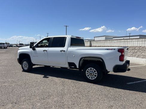 Used 2026 Chevrolet Silverado 2500 W/T w/ WT Convenience Package AWD/4WD image 3