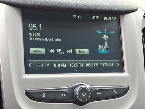 Used 2018 Chevrolet Cruze LS image 18