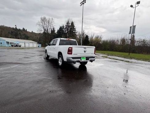 Used 2024 RAM 1500 Laramie image 9