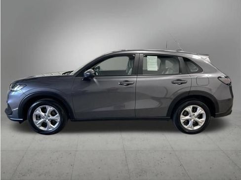 Certified 2024 Honda HR-V LX image 3