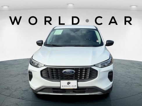 Used 2023 Ford Escape Active image 2