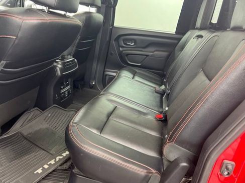 Used 2021 Nissan Titan PRO-4X w/ Pro-4x Convenience Package AWD/4WD image 10