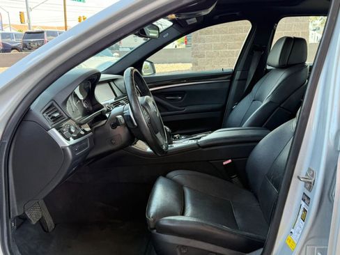 Used 2013 BMW 550i Sedan image 39