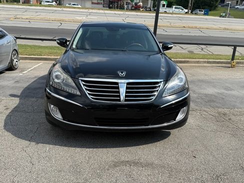 Used 2012 Hyundai Equus Signature image 1