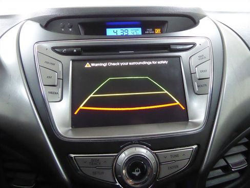 Used 2013 Hyundai Elantra Limited w/ Technology Pkg image 15