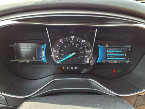 Used 2018 Ford Fusion S FWD image 15