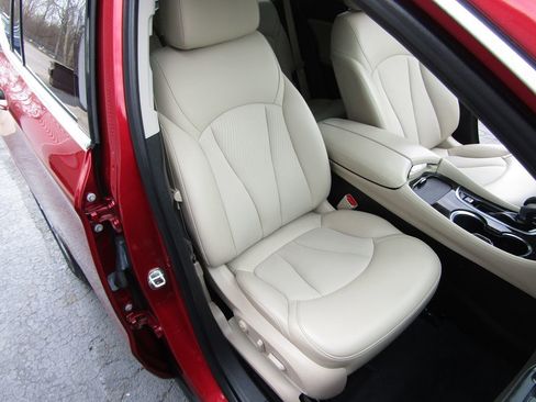 Used 2019 Buick Envision Preferred FWD image 34