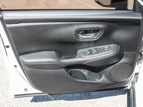 Used 2023 Honda HR-V Sport image 22