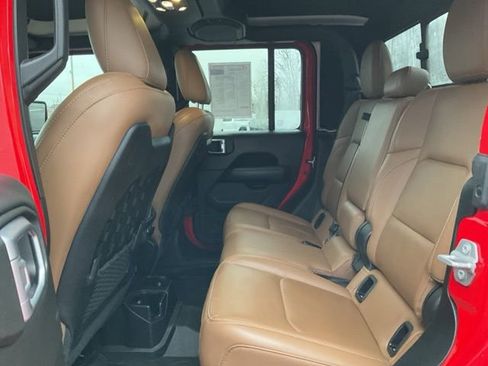 Used 2020 Jeep Gladiator Rubicon image 16