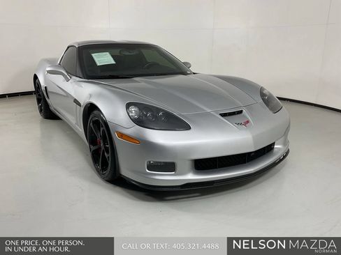 Used 2013 Chevrolet Corvette Grand Sport w/ 3LT Preferred Equipment Group RWD image 3