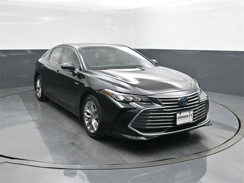 Used 2021 Toyota Avalon XLE w/ Carpet Mat Package (TMS) image 22