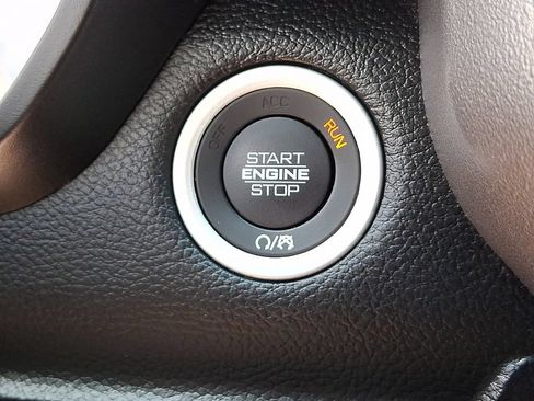 Used 2021 RAM 1500 Big Horn AWD/4WD image 24