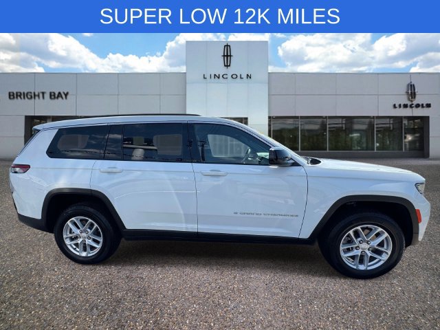 Used 2024 Jeep Grand Cherokee L Laredo w/ Luxury Tech Group I AWD/4WD image 4