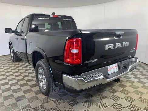 Used 2025 RAM 1500 Big Horn AWD/4WD image 25