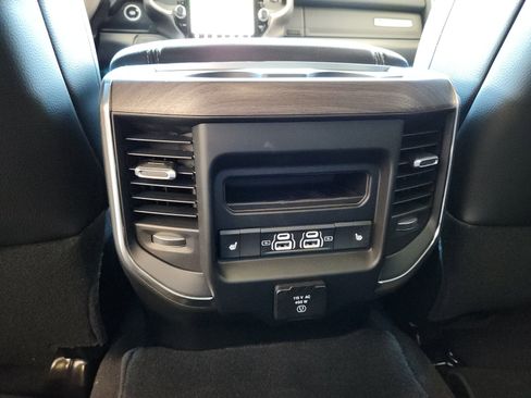 New 2025 RAM 2500 Laramie image 32