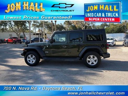 Used 2020 Jeep Wrangler Unlimited Sport S image 4