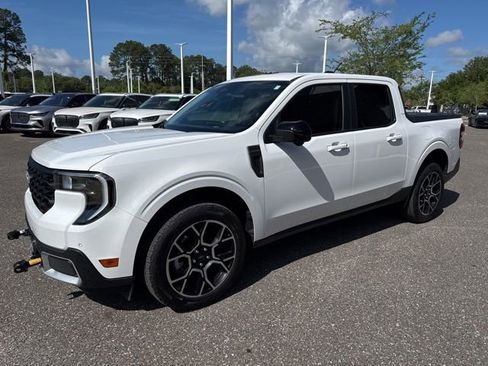 Used 2025 Ford Maverick Lariat AWD/4WD image 15