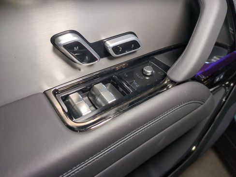 New 2026 Land Rover Range Rover Sport SE AWD/4WD image 12