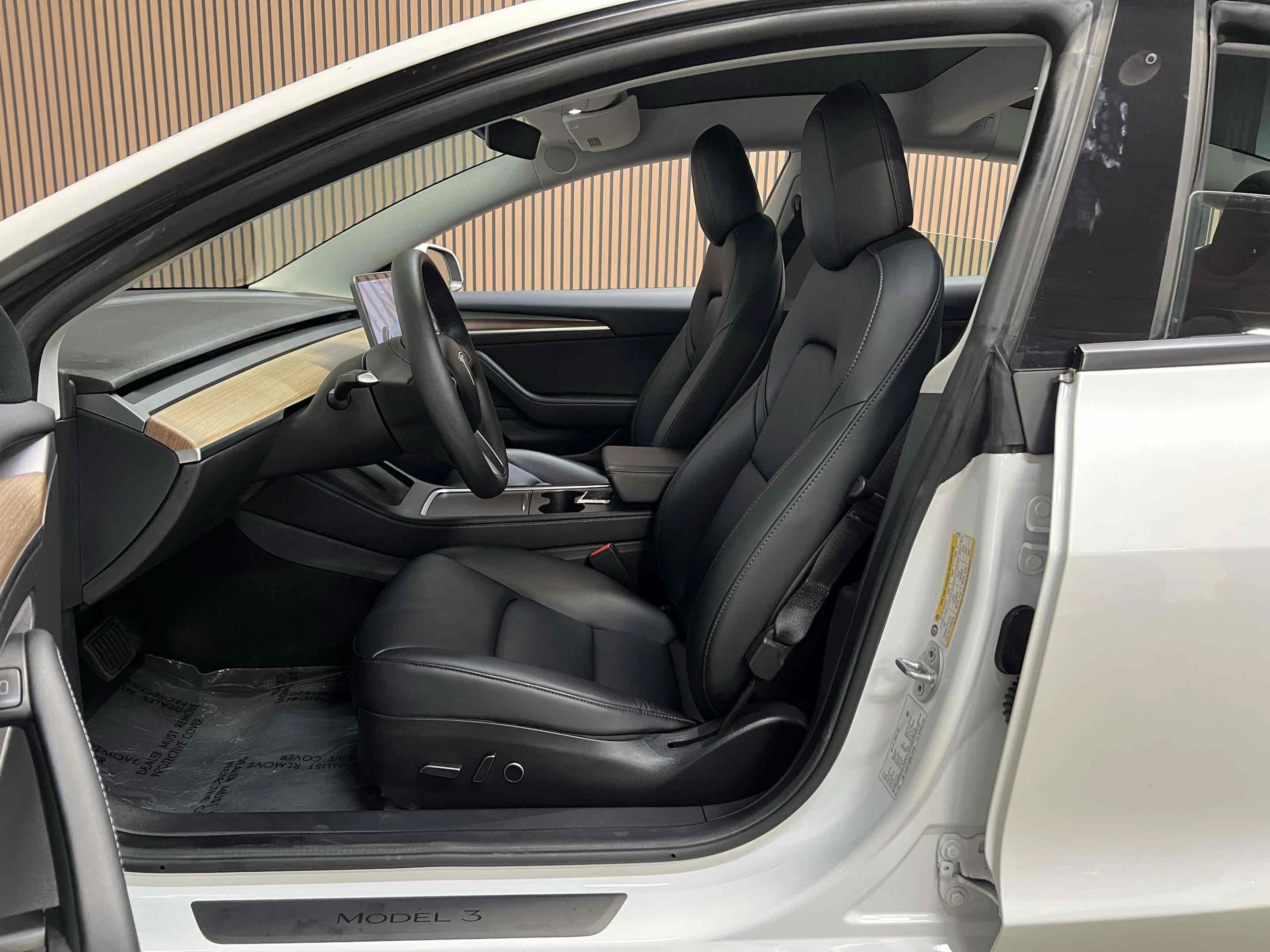 Used 2022 Tesla Model 3 RWD image 6