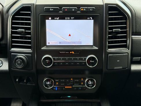 Used 2019 Ford Expedition Limited w/ Special Edition Package image 12