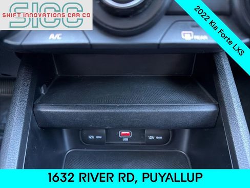 Used 2022 Kia Forte LXS image 18