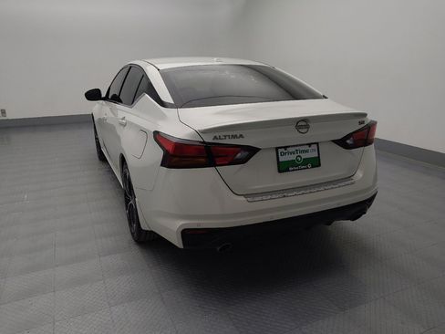 Used 2023 Nissan Altima 2.5 SR w/ SR Premium Package image 6