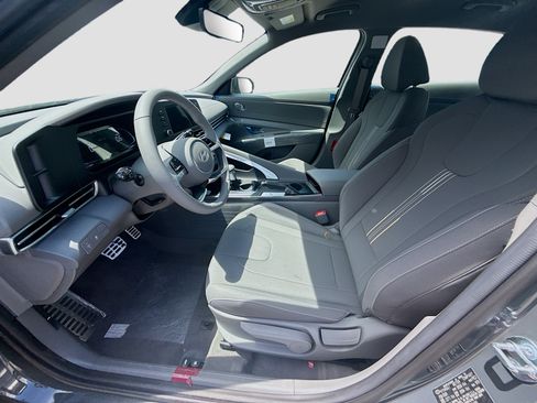 New 2026 Hyundai Elantra Sport FWD image 14