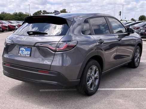Certified 2026 Honda HR-V LX image 6
