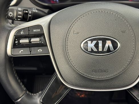 Used 2020 Kia Sorento EX image 19