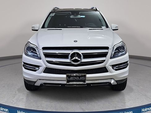 Used 2014 Mercedes-Benz GL 450 4MATIC image 3