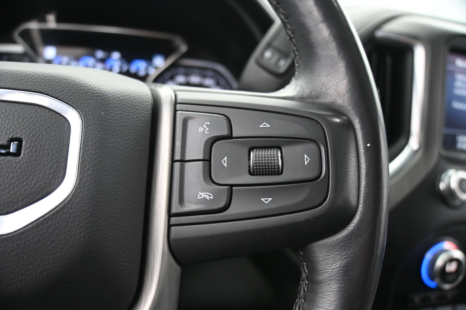 Used 2022 GMC Sierra 1500 Denali w/ Denali Premium Package AWD/4WD image 24