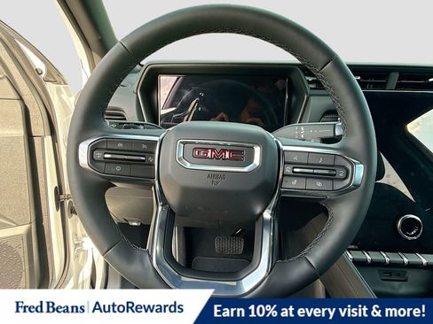 New 2026 GMC Terrain Elevation w/ Elevation Premium Package AWD/4WD image 12