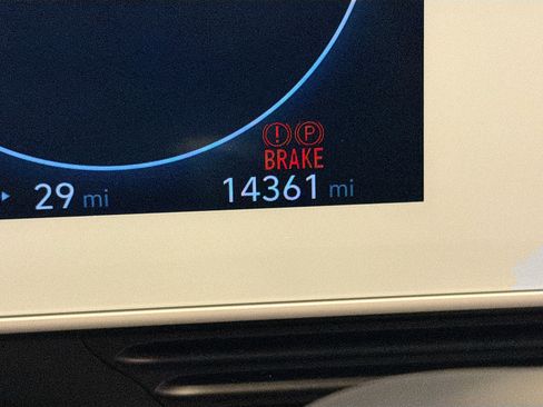 Used 2024 Hyundai Ioniq 5 SEL AWD/4WD image 19