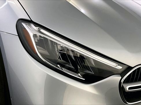 New 2026 Mercedes-Benz GLC 300 4MATIC image 16