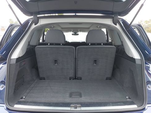 Used 2024 Audi Q7 3.0T Prestige AWD/4WD image 13