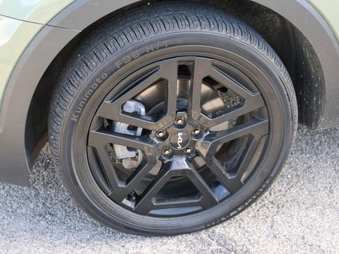 Used 2024 Kia Telluride EX X-Line image 7