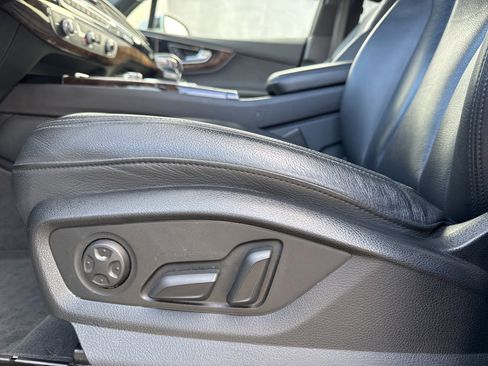 Used 2018 Audi Q7 3.0T Premium Plus image 15