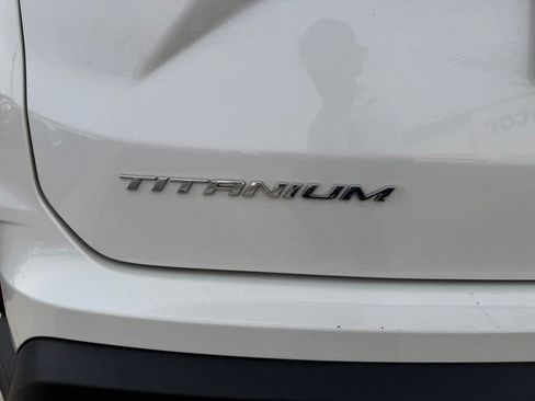Used 2023 Ford Edge Titanium w/ Equipment Group 301A AWD/4WD image 15